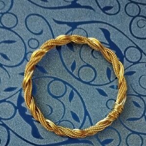 18K GOLD PLATING OVER STERLING SILVER CRAFTED IN INDIA BOUGHT IN FLORENCE ITALY